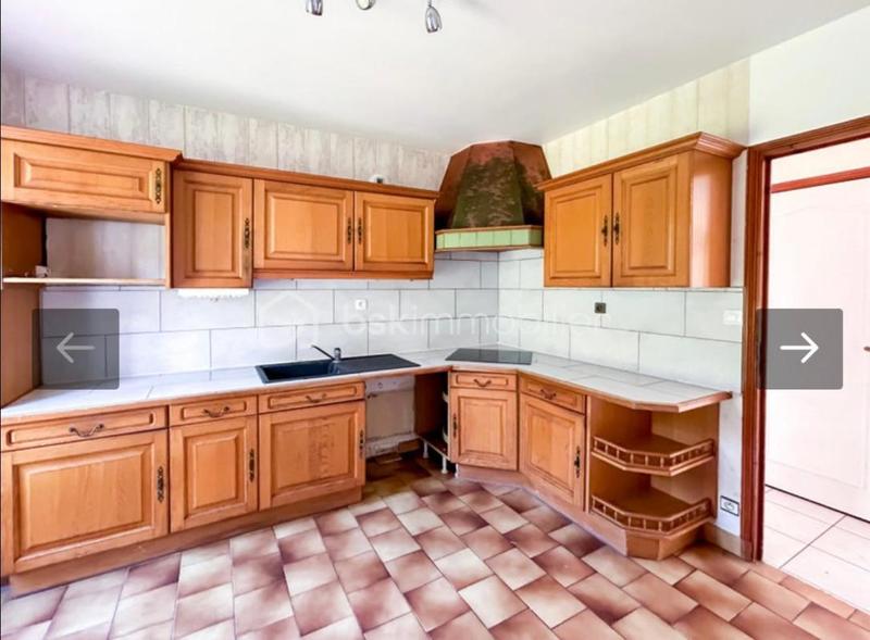 Maison - 162 m² - 6 pièces