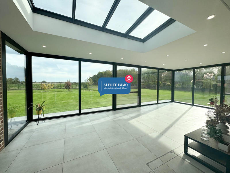 Maison - 180 m² - 5 pièces