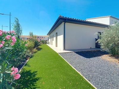 Maison - 93 m² - 4 pièces