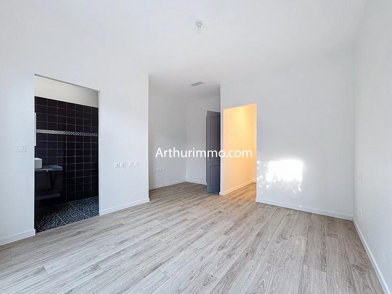 Maison - 186 m² - 6 pièces