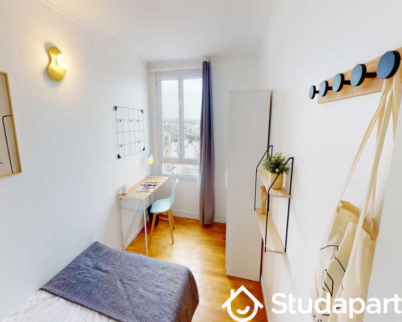 Chambre - 70 m² - 1 pièce