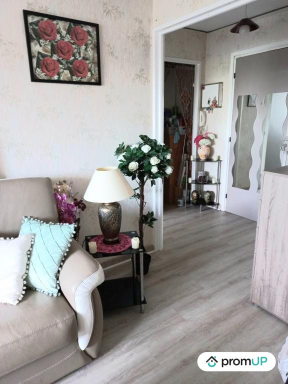 Appartement - 82 m² - 4 pièces