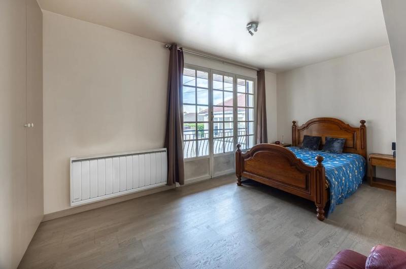 Appartement - 94 m² - 3 pièces