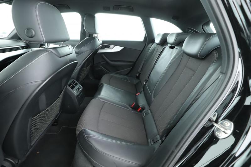 Audi A4 Avant 2.0 Tfsi Ultra s line s tronic 190 ch