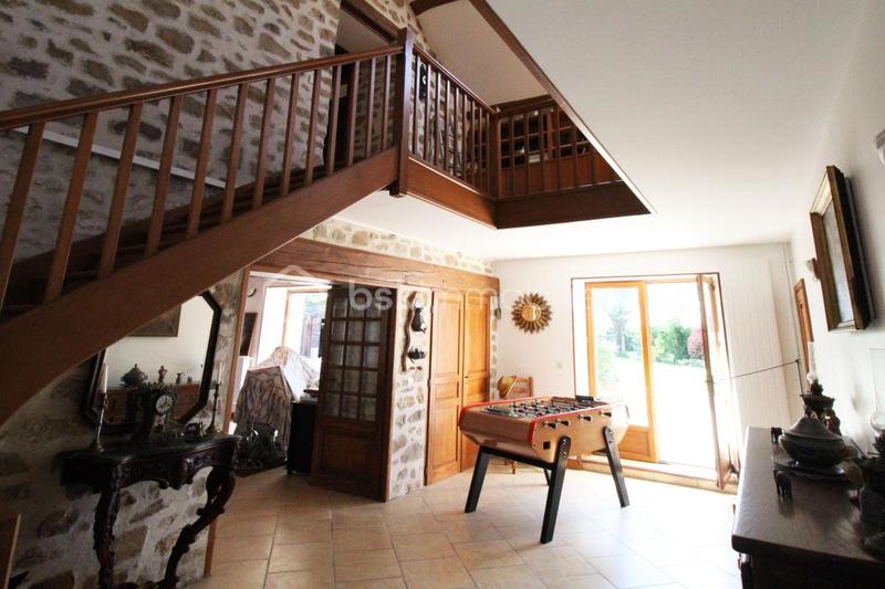 Maison en pierre - 225 m² - 6 pièces