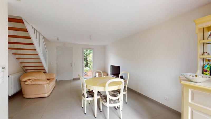 Maison - 91 m² - 4 pièces