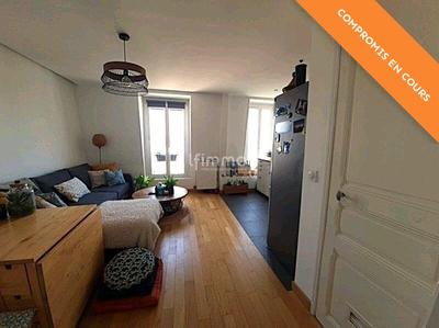 Appartement - 48 m² - 3 pièces