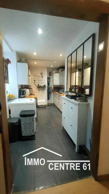 Maison - 95 m² - 5 pièces