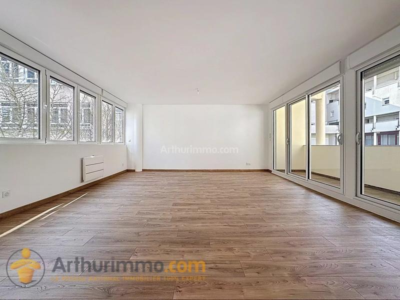 Appartement - 92 m² - 4 pièces
