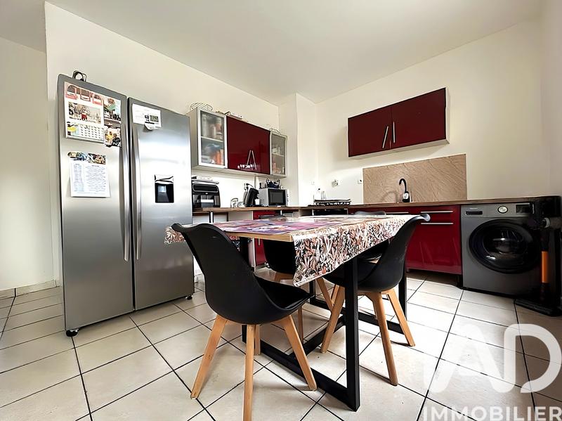 Maison - 94 m² - 6 pièces