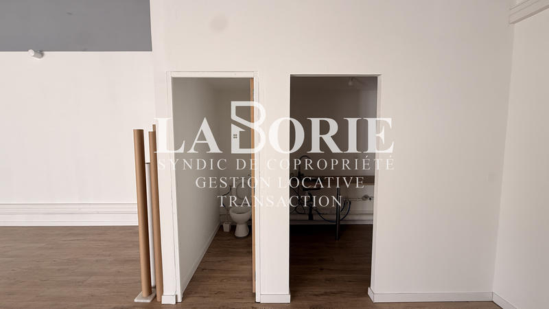 Local commercial - 100 m²