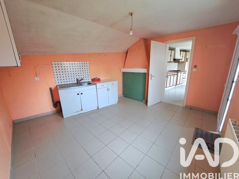 Maison - 94 m² - 5 pièces