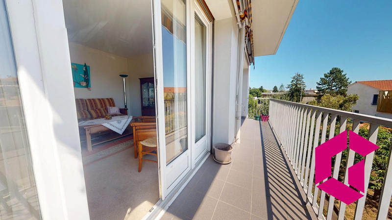 Appartement - 101 m² - 5 pièces