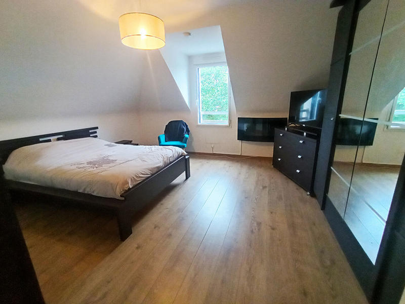 Maison - 146 m² - 7 pièces