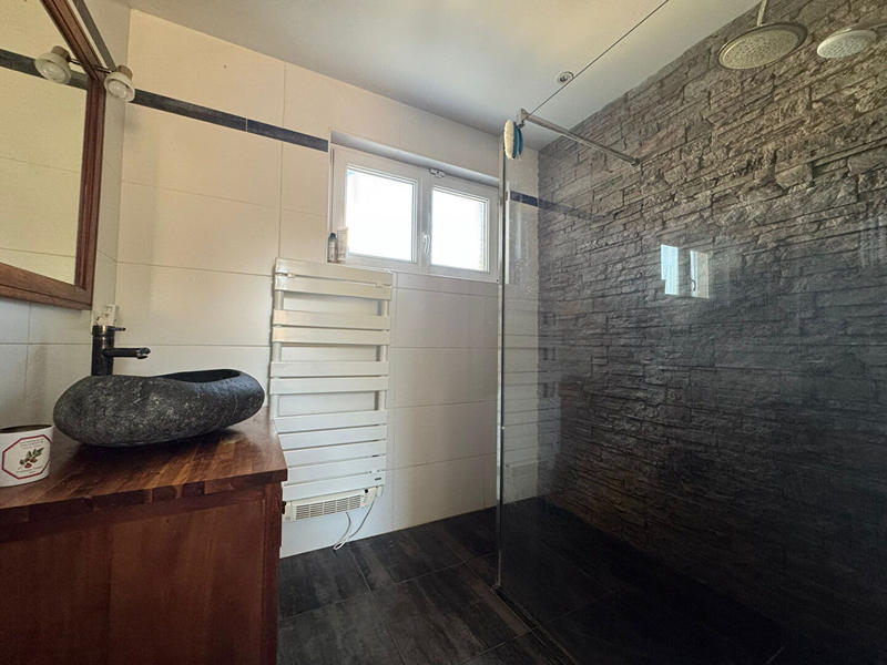 Maison - 147 m² - 6 pièces