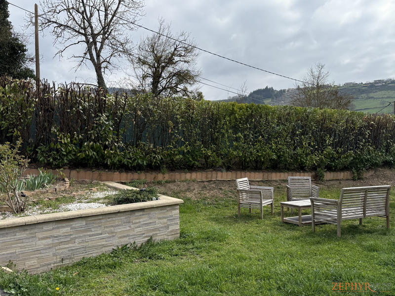 Villa - 90 m² - 4 pièces