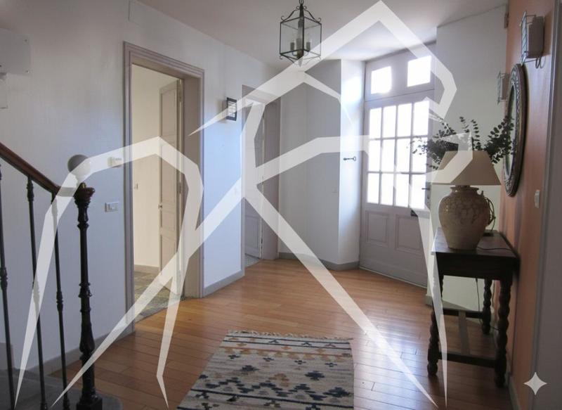 Maison ancienne - 162 m² - 4 pièces