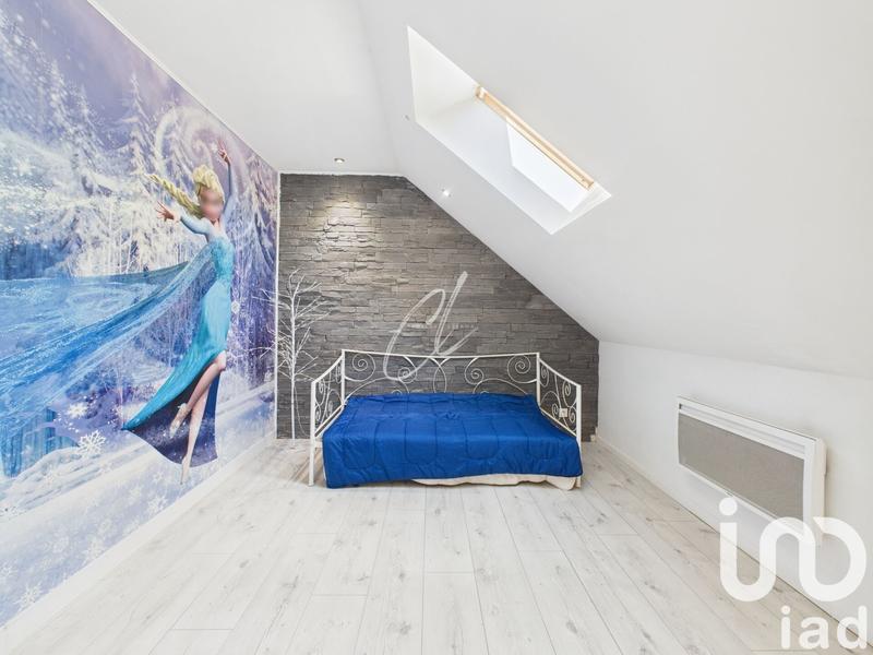 Maison - 360 m² - 13 pièces