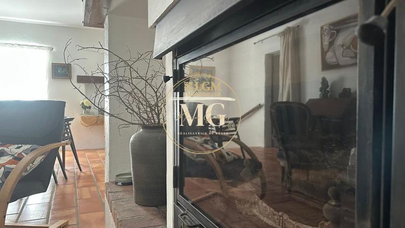 Maison - 203 m² - 6 pièces