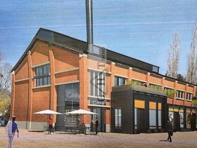 Local commercial - 297 m²