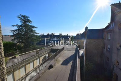 Appartement - 133 m² - 5 pièces