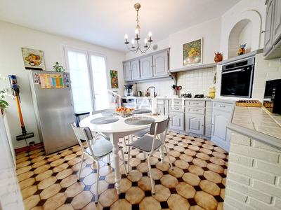 Maison - 112 m² - 6 pièces