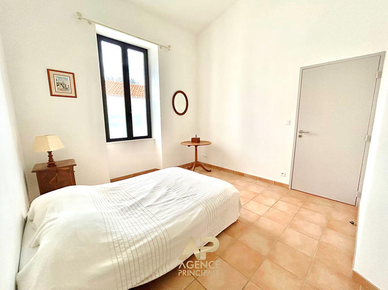 Maison - 203 m² - 5 pièces