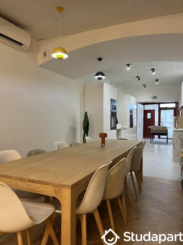 Chambre - 15 m² - 1 pièce