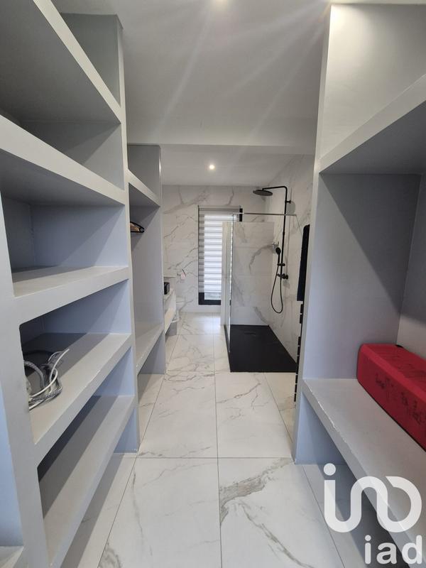 Maison de maîtres - 250 m² - 8 pièces