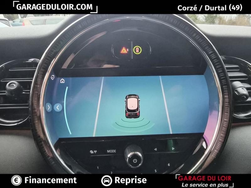 Mini Mini IV Cooper Essential 136 ch Bva7