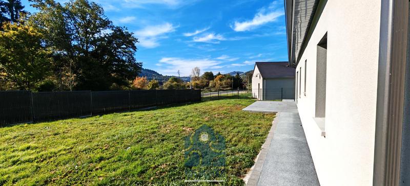 Maison - 89 m² - 5 pièces