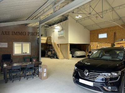 Local d'activités - 230 m² - 4 pièces