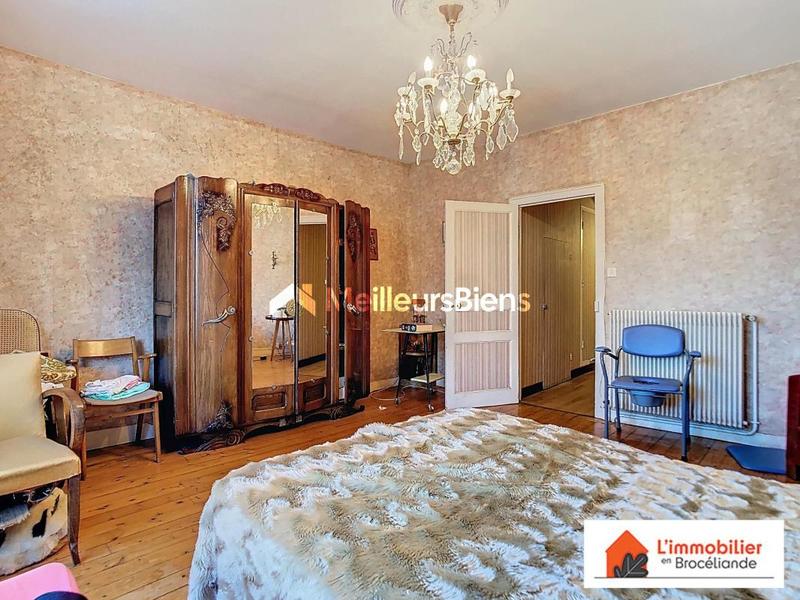 Maison de bourg - 110 m² - 5 pièces