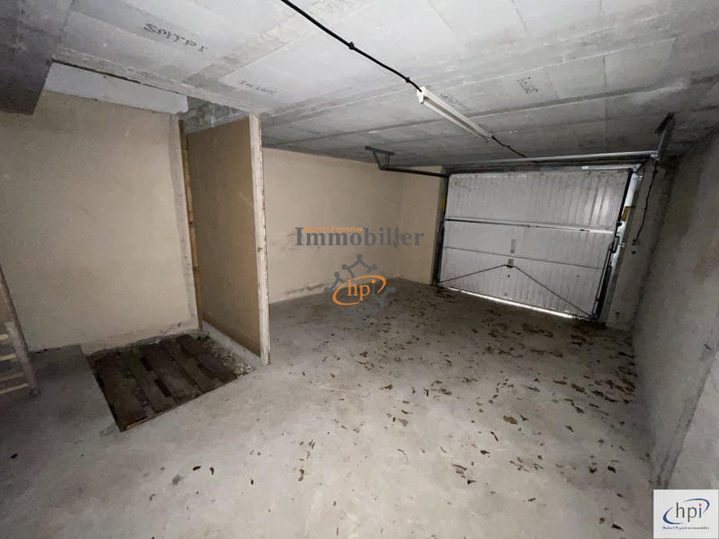 Maison - 700 m² - 14 pièces