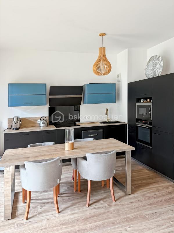 Appartement - 67 m² - 3 pièces