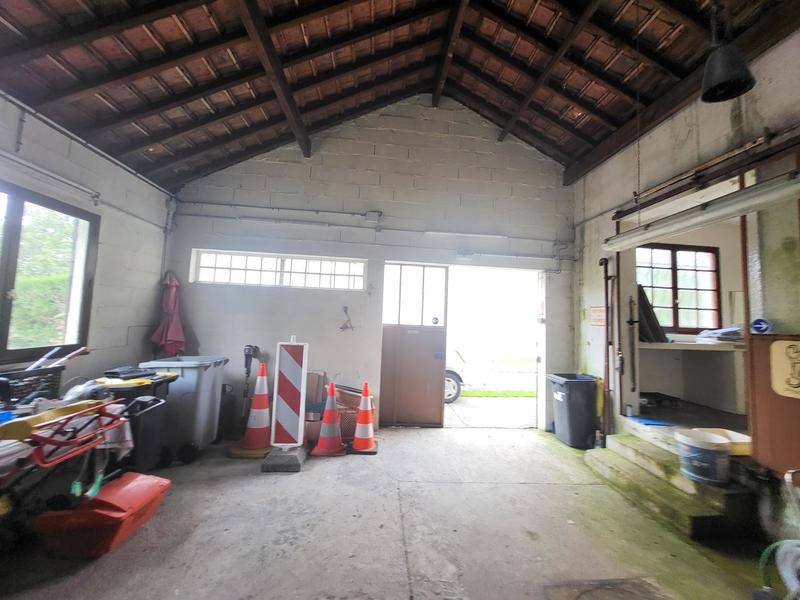 Maison - 171 m² - 6 pièces