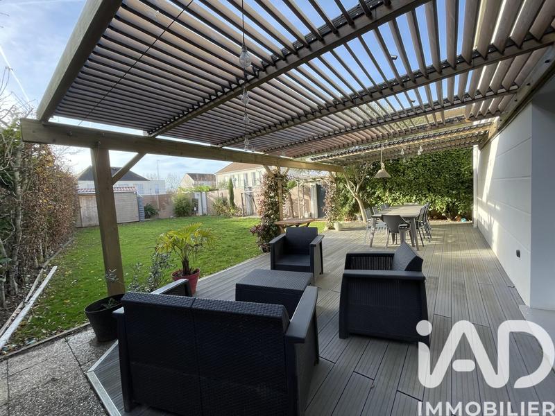 Maison - 141 m² - 7 pièces