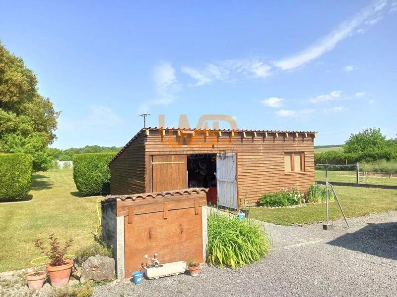 Pavillon - 140 m² - 5 pièces