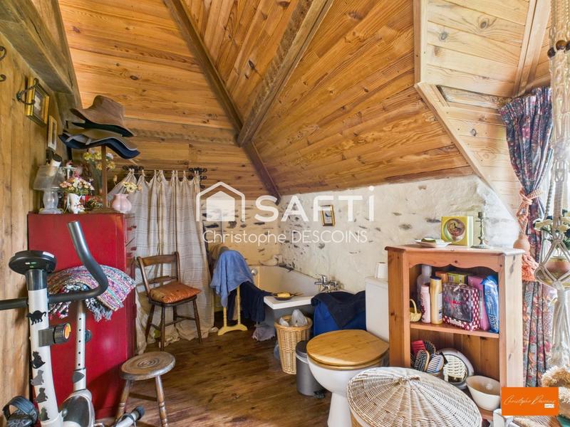 Maison - 150 m² - 10 pièces