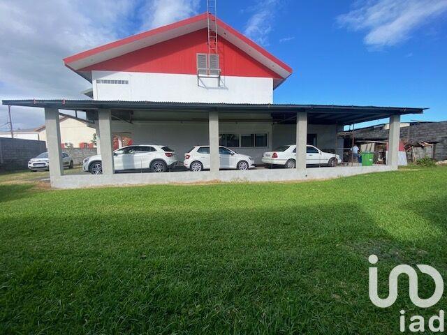 Maison - 300 m² - 10 pièces