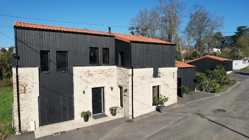 Maison d'architecte - 160 m² - 5 pièces