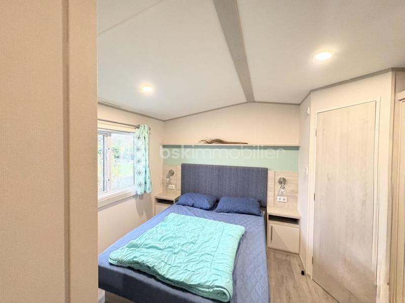 Terrain de loisirs - 203 m²