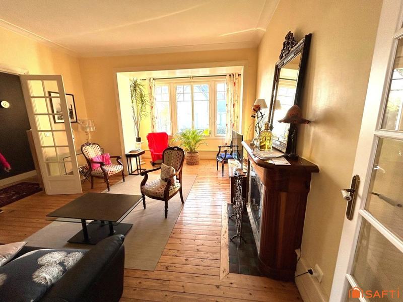 Villa - 295 m² - 12 pièces