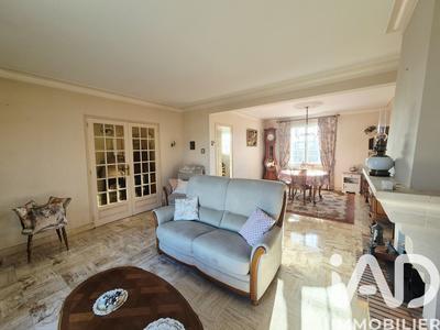 Maison - 85 m² - 3 pièces