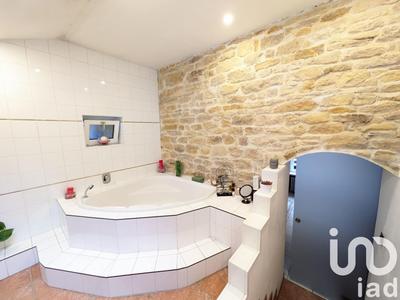 Maison - 238 m² - 10 pièces