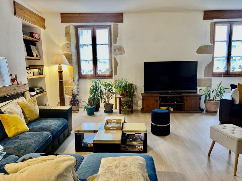 Maison ancienne - 187 m² - 6 pièces