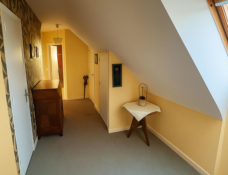 Maison - 98 m² - 5 pièces