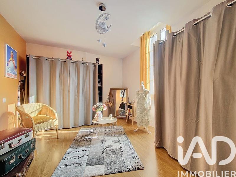 Maison de ville - 224 m² - 8 pièces