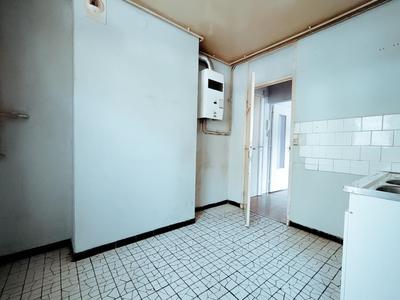 Appartement - 83 m² - 5 pièces