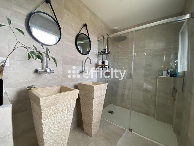 Maison - 132 m² - 6 pièces